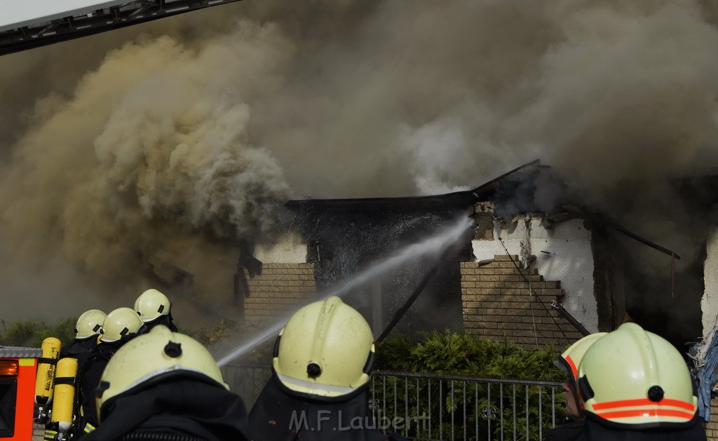 Feuer 2 Y Explo Koeln Hoehenhaus Scheuerhofstr P0056.JPG - Miklos Laubert